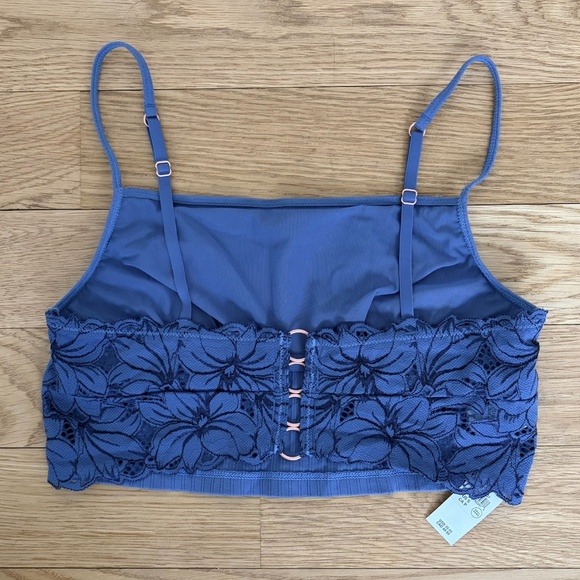aerie Tops - Aerie Real Good Lace Back Ribbed Bralette/Crop Top size S